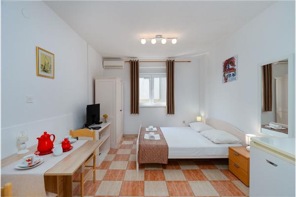 Apartment A1, for 2 persons