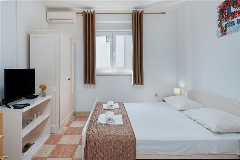 Apartment A1, for 2 persons