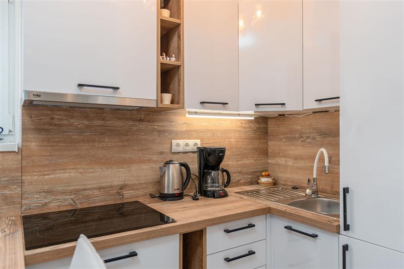 Apartment A2, for 5 persons