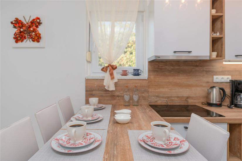 Apartment A2, for 5 persons