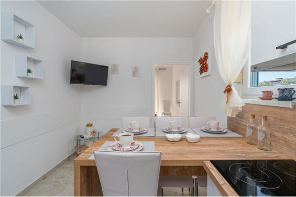 Apartment A2, for 5 persons