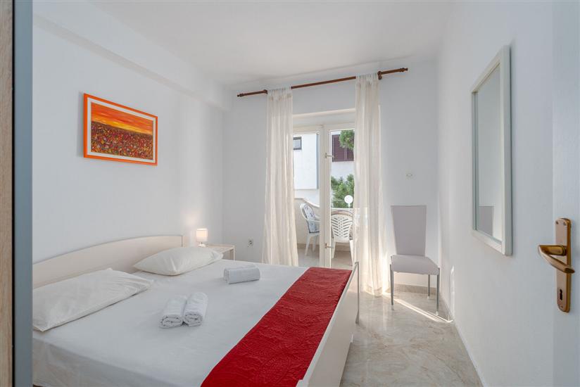 Apartment A2, for 5 persons