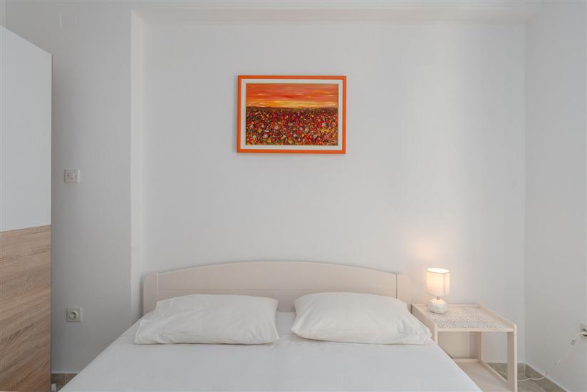 Apartment A2, for 5 persons