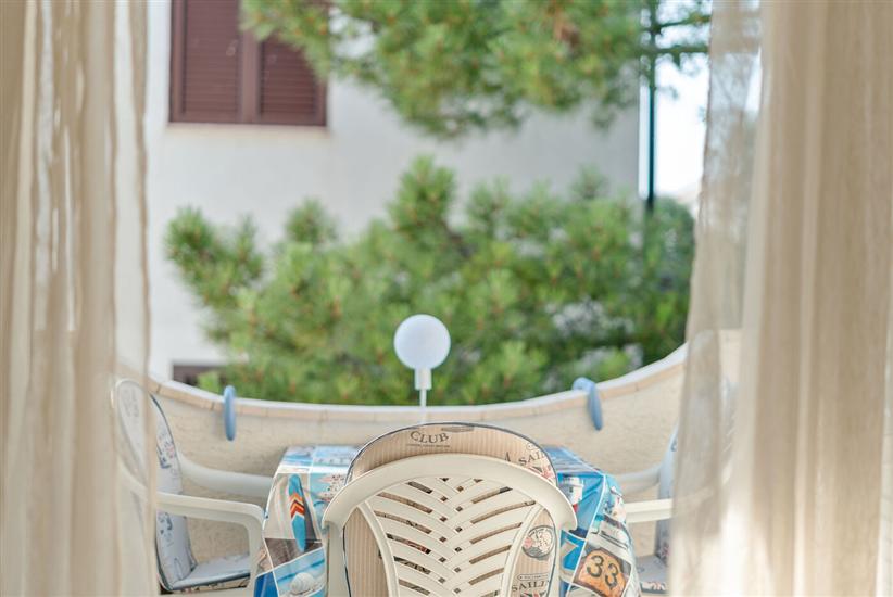 Apartment A2, for 5 persons