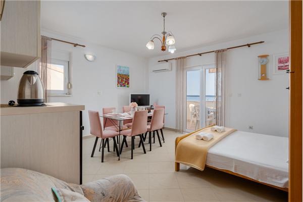 Apartment A3, for 3 persons