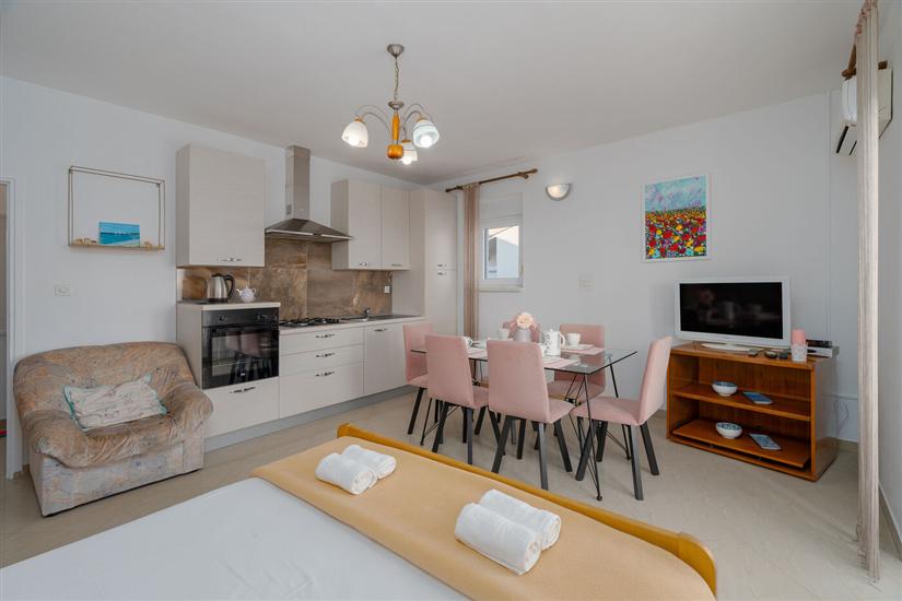 Apartment A3, for 3 persons