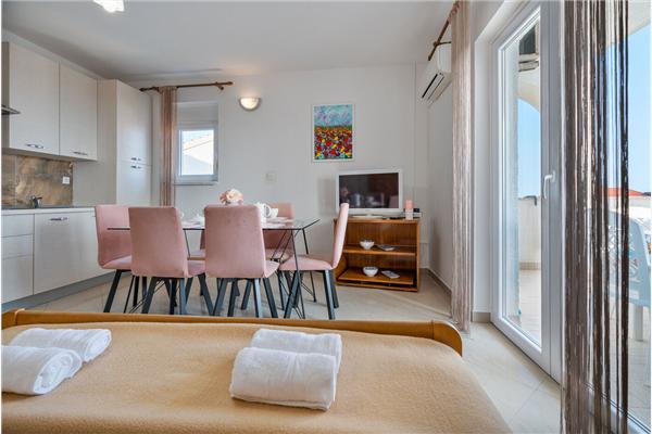 Apartment A3, for 3 persons