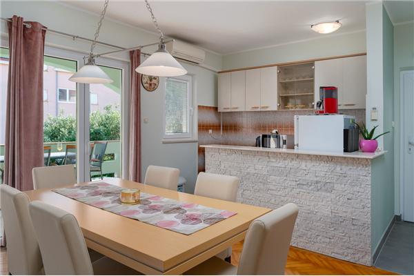 Apartment A1, for 6 persons