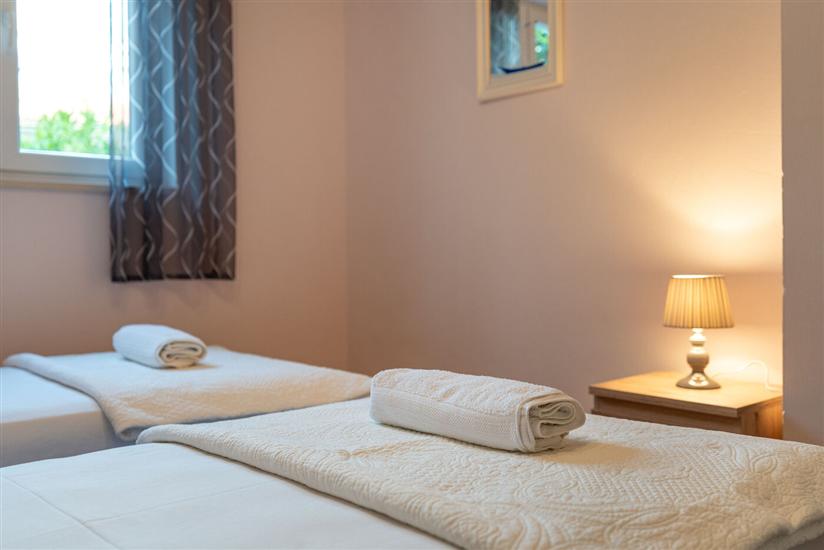 Apartment A1, for 6 persons