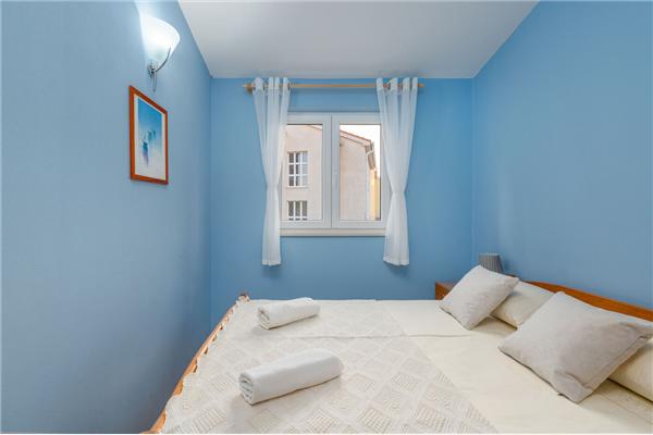 Apartment A2, for 6 persons