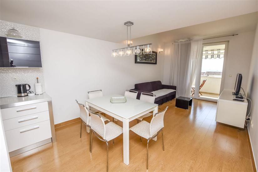 Apartment A1, for 6 persons