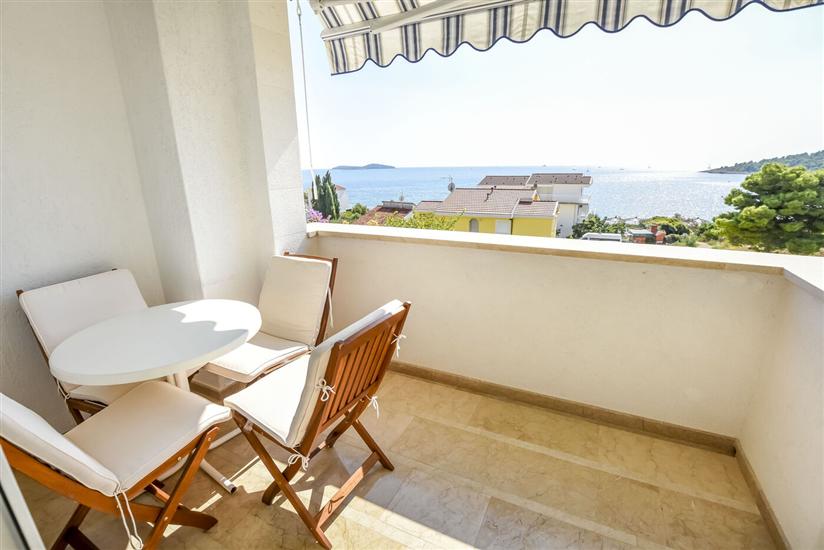 Apartment A1, for 6 persons