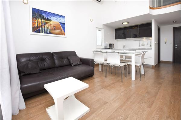 Apartment A2, for 6 persons