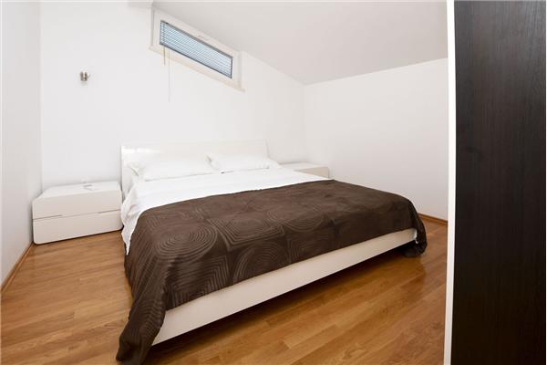 Apartment A2, for 6 persons