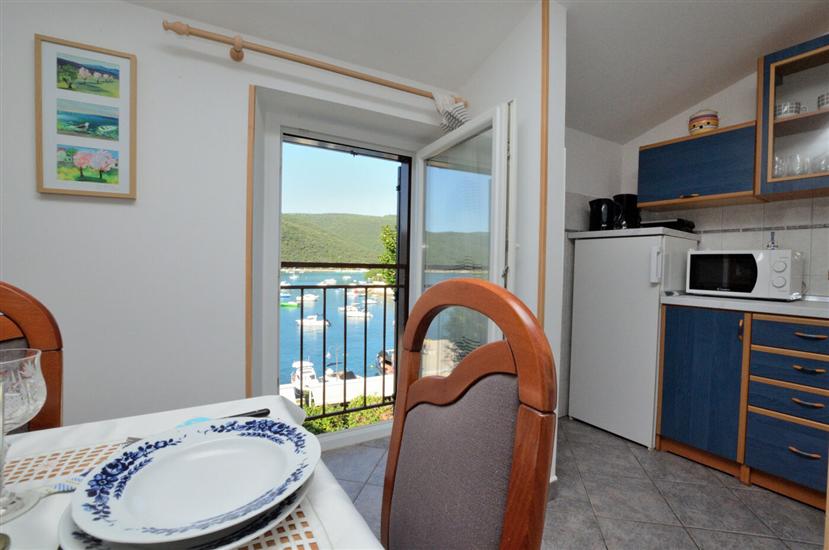 Apartment A2, for 5 persons