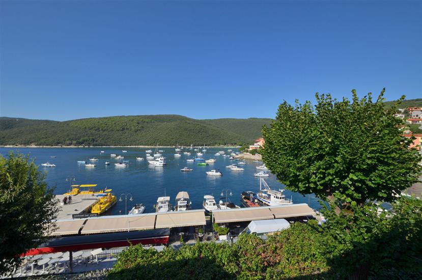 Apartment A2, for 5 persons