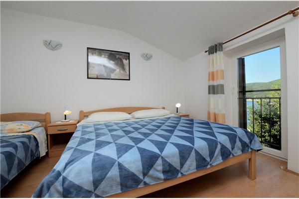 Apartment A2, for 5 persons