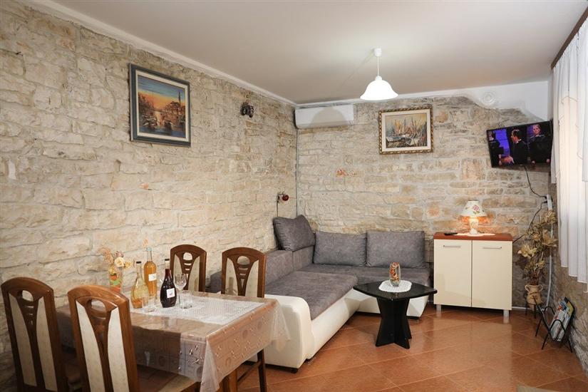 Apartment A2, for 3 persons