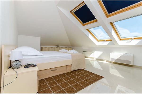 Apartment A2, for 6 persons