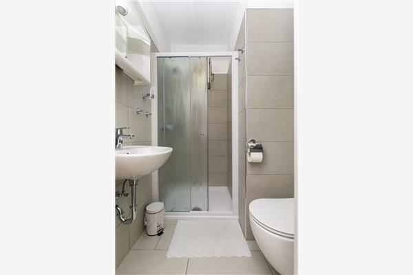 Apartment A1, for 6 persons