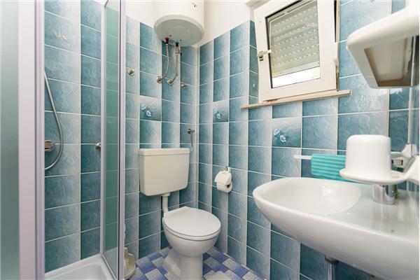 Apartment A1, for 6 persons