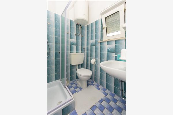 Apartment A1, for 6 persons