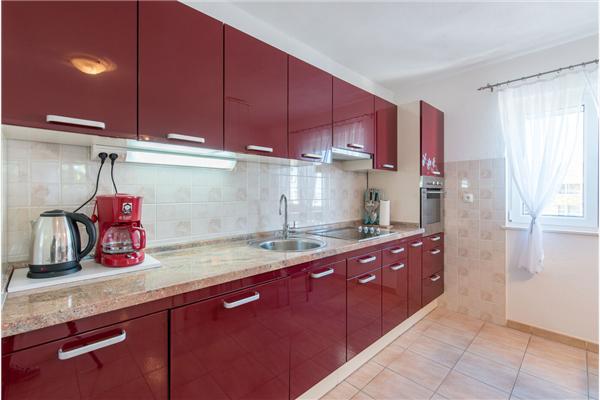 Apartment A1, for 5 persons
