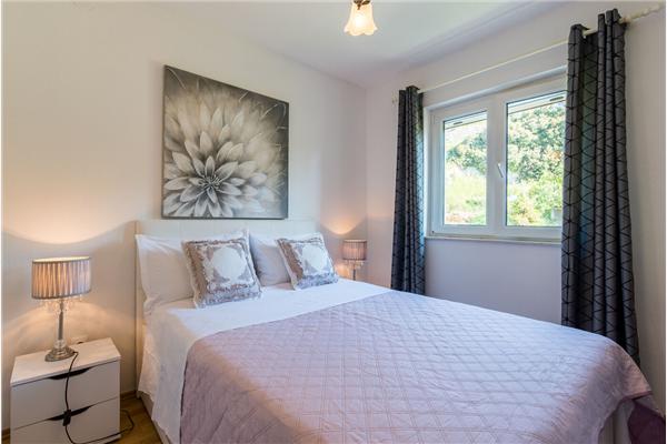 Apartment A1, for 5 persons