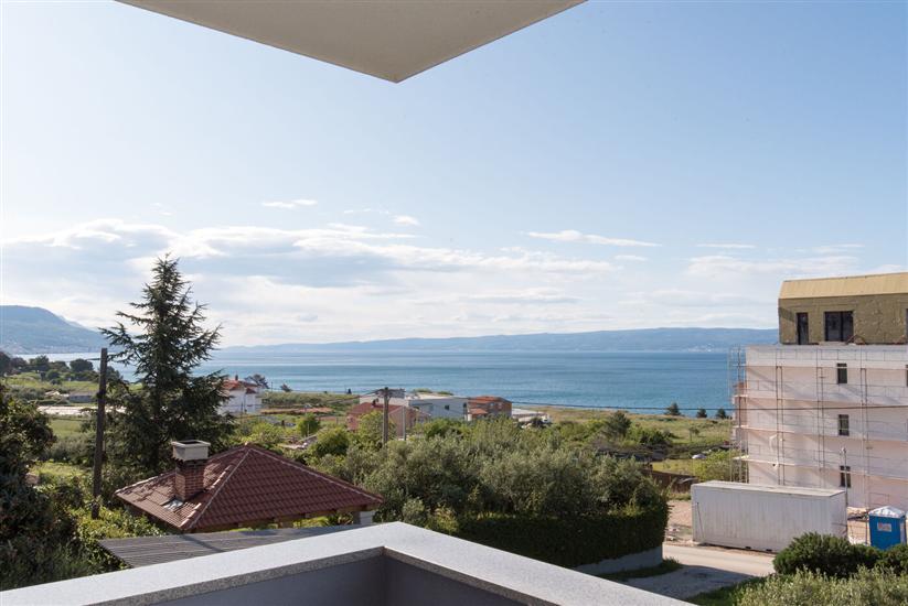 Apartment A1, for 5 persons