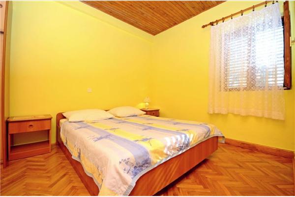 Apartment A2, for 3 persons