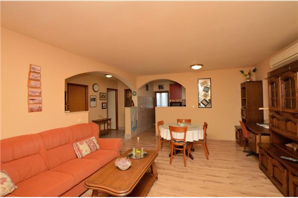 Apartment A1, for 4 persons