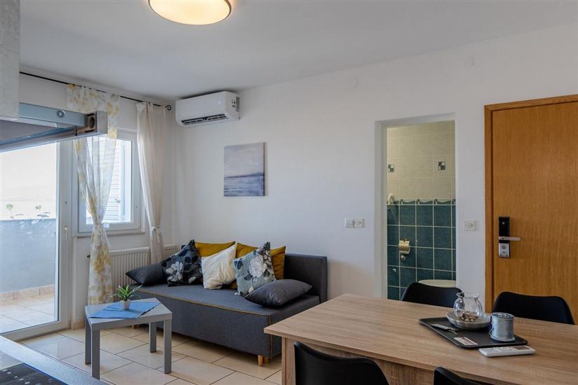Apartment A2, for 5 persons