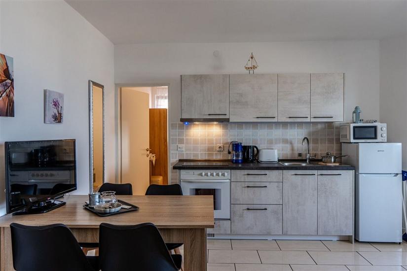 Apartment A2, for 5 persons