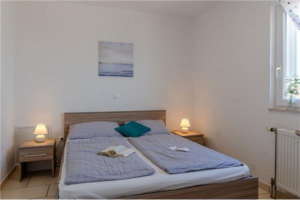 Apartment A2, for 5 persons