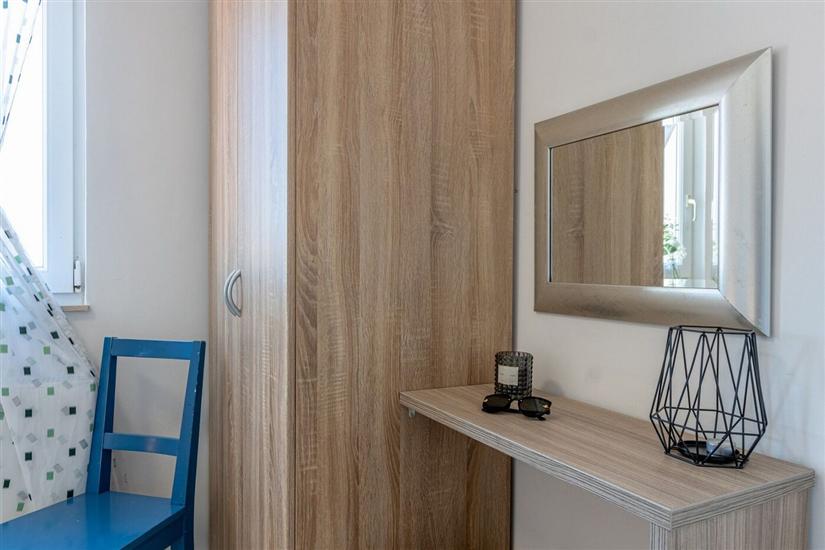 Apartment A2, for 5 persons