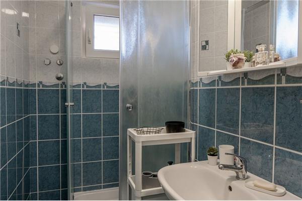 Apartment A2, for 5 persons