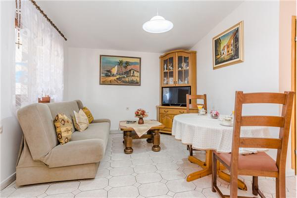 Apartment A1, for 4 persons