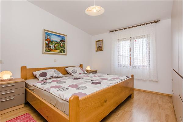Apartment A1, for 4 persons