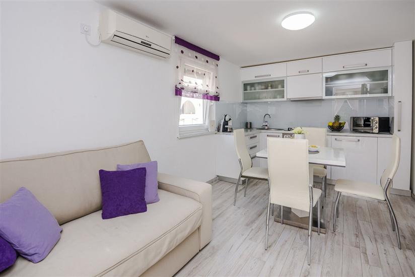 House K1, for 5 persons