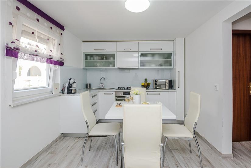 House K1, for 5 persons