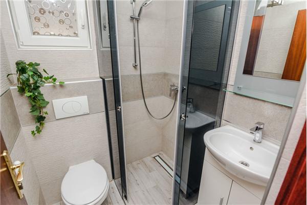 House K1, for 5 persons