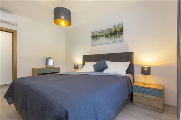 House K1, for 8 persons