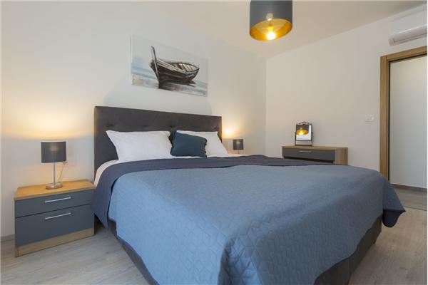 House K1, for 8 persons