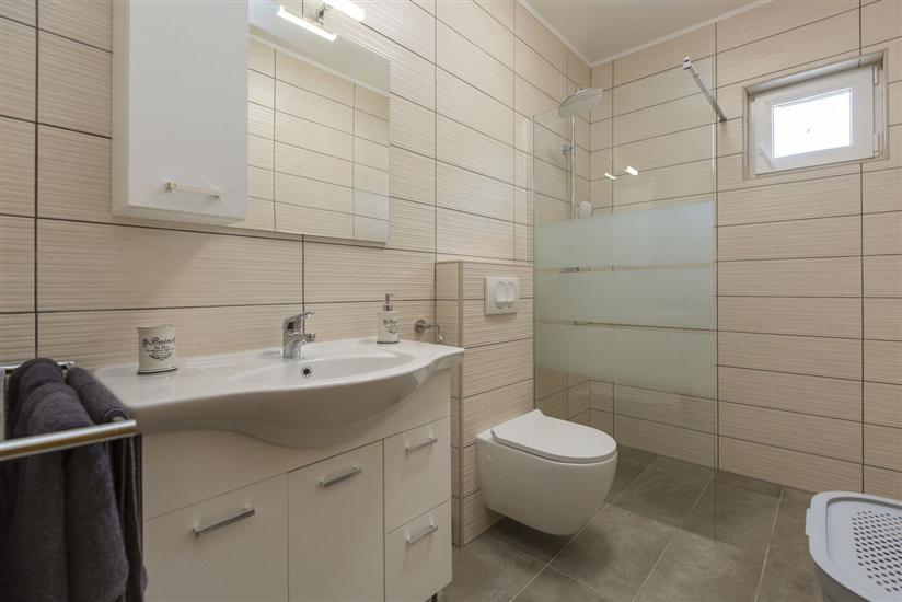 House K1, for 8 persons