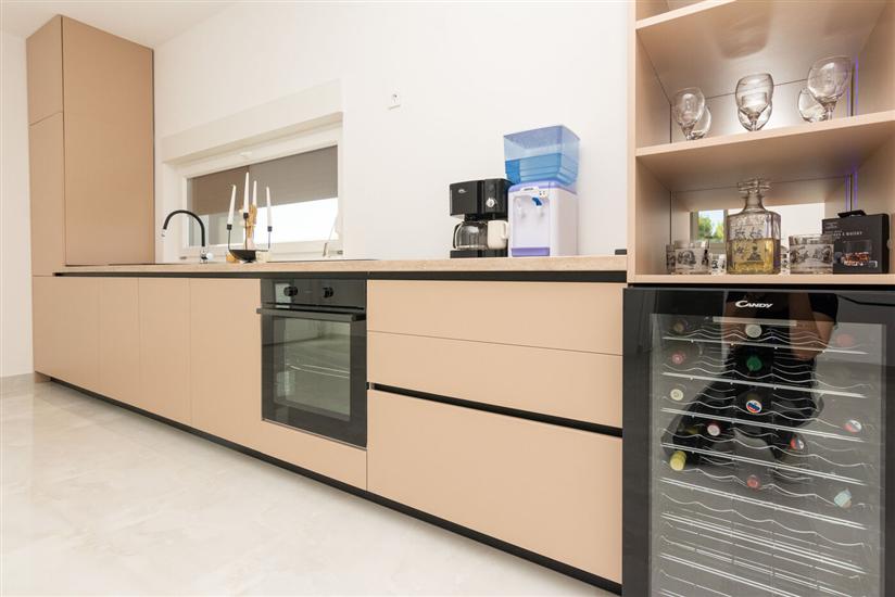 Apartment A1, for 5 persons