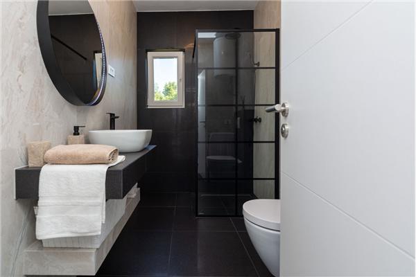 Apartment A1, for 5 persons