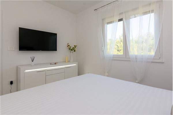Apartment A1, for 5 persons