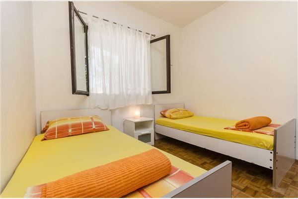 Apartment A1, for 4 persons