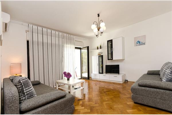 Apartment A1, for 4 persons