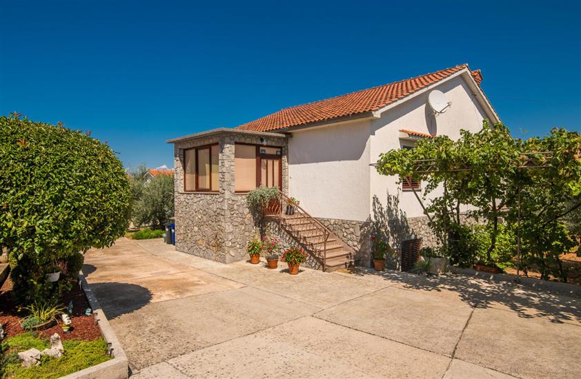 Apartmaj Marina Porat